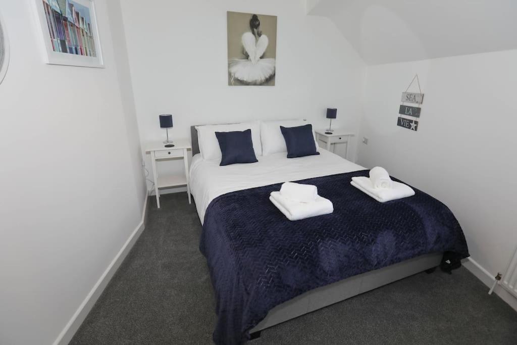 Exmouth - Apartment 1, Strand House - Modern 2 Bedroom Apartment, Perfect Location For Access To Beach & Town Centre - Sleeps 4 Guests - No Parking - Hosted By Rentmyhouse Ngoại thất bức ảnh